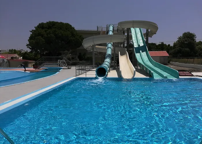 Filerimos Village Hotell