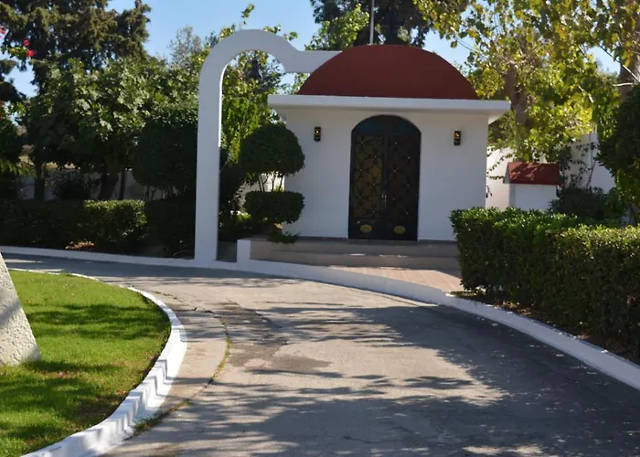 Hotel Filerimos Village