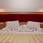 Filerimos Village Hotell