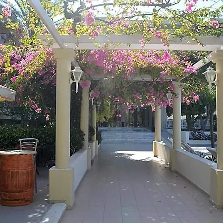 Hotel Filerimos Village