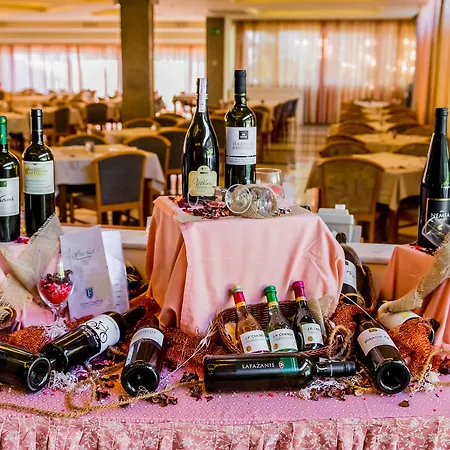 酒店 Filerimos Village 伊利索斯