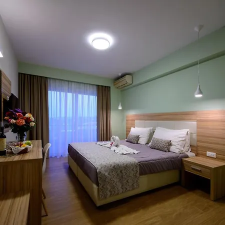 호텔 Filerimos Village 이알리소스